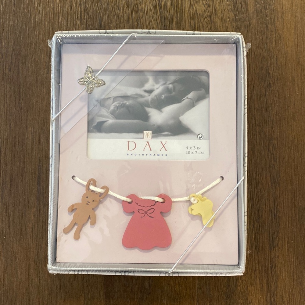 DAX Baby Girl Photo Picture Frame 4”x3” (10x7 CM) in shrinkwrap & gift box